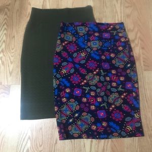 2 LulaRoe Cassie pencil skirts!